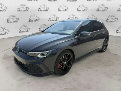 Usata VW Golf VIII GTI 245 CV (180 kW) 2024 Grigio Berlina