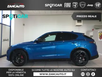 Usata Alfa Romeo Stelvio Veloce 210 CV (154 kW) 2025 Blu/azzurro SUV