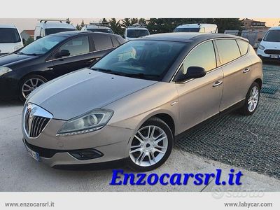 Usata Lancia Delta 120 CV (88 kW) 2009 Beige Utilitaria
