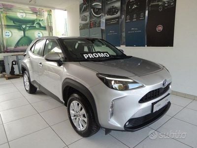 Usata Toyota Yaris Cross Business Edition 92 CV (67 kW) 2021 Grigio SUV