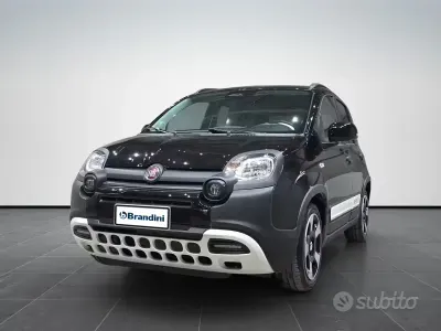 Nuova Fiat Panda Cross Cross 65 CV (47 kW) 2026 Nero cinema Utilitaria