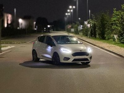 Usata Ford Fiesta ST-Line 100 CV (73 kW) 2019 Bianco Berlina