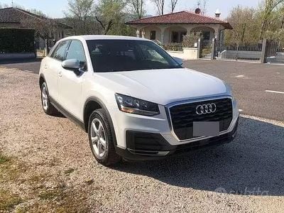 Usata Audi Q2 Comfort 116 CV (85 kW) 2019 Bianco SUV