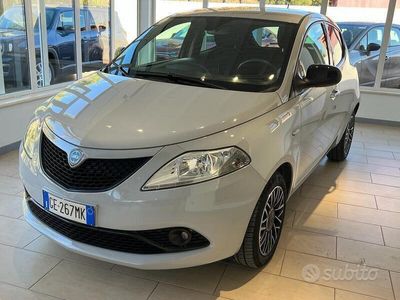 usata Lancia Ypsilon 1.0 FireFly 5 porte S&S Hybrid Ec