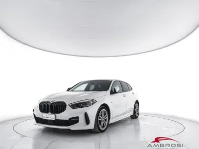 Usata BMW 118 M Sport 150 CV (110 kW) 2021 Bianco Utilitaria