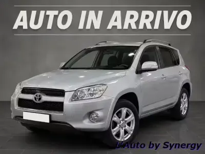 Usata Toyota RAV4 150 CV (110 kW) 2012 Grigio SUV