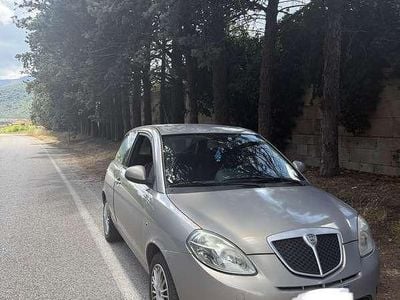 Usata Lancia Ypsilon 60 CV (44 kW) 2010 Utilitaria