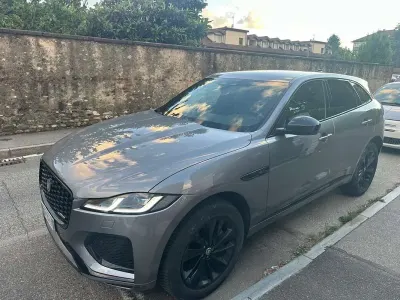 Usata Jaguar F-Pace R-Dynamic 204 CV (150 kW) 2023 SUV
