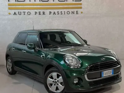Usata Mini ONE 102 CV (75 kW) 2015 Other Utilitaria