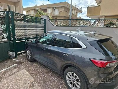Usata Ford Kuga Titanium 120 CV (88 kW) 2020 Grigio SUV