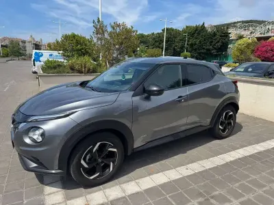 Usata Nissan Juke N-Connecta 143 CV (105 kW) 2023 Grigio SUV