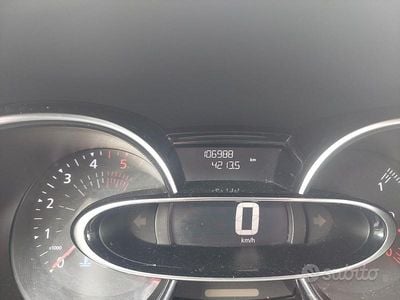 Usata Renault Clio GrandTour 105 CV (77 kW) 2016 Grigio Station wagon