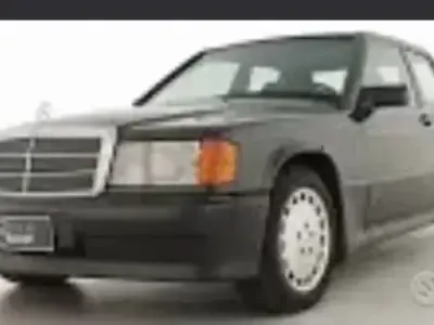 Usata Mercedes 200 122 CV (89 kW) 1991 Marrone Berlina
