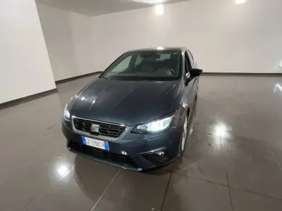 Usata Seat Ibiza FR 95 CV (69 kW) 2025 Grigio Utilitaria