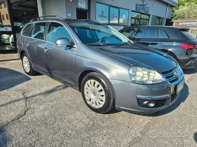 Usata VW Golf V Comfortline 102 CV (75 kW) 2008 Grigio Station wagon