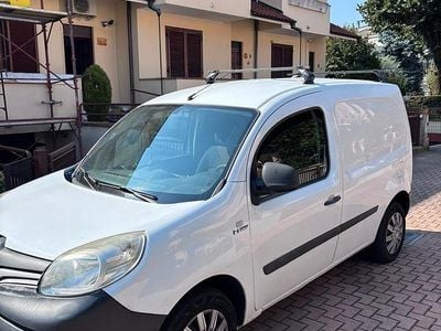 Usata Renault Kangoo 84 CV (61 kW) 2016 Bianco Monovolume