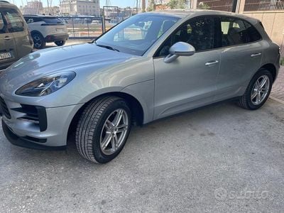 Usata Porsche Macan 245 CV (180 kW) 2019 Argento SUV