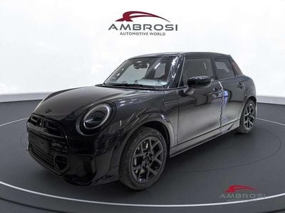 Nuova Mini John Cooper Works 156 CV (114 kW) 2025 Nero Utilitaria