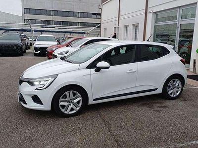 Usata Renault Clio V Zen 140 CV (102 kW) 2022 Bianco Berlina