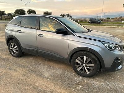 Usata Peugeot 3008 GT-line 120 CV (88 kW) 2017 Grigio SUV