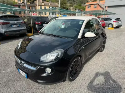 Usata Opel Adam Jam 101 CV (74 kW) 2013 Nero Utilitaria