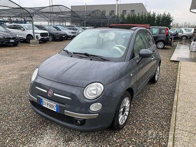Usata Fiat 500C 69 CV (50 kW) 2014 Grigio scuro Cabrio