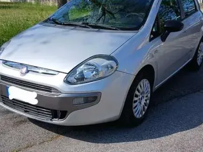 Usata Fiat Punto Evo Emotion 95 CV (69 kW) 2010 Utilitaria