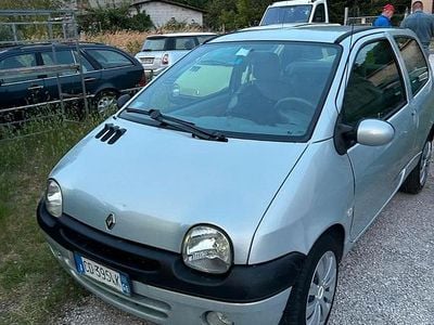 Usata Renault Twingo 75 CV (55 kW) 2003 Grigio Utilitaria