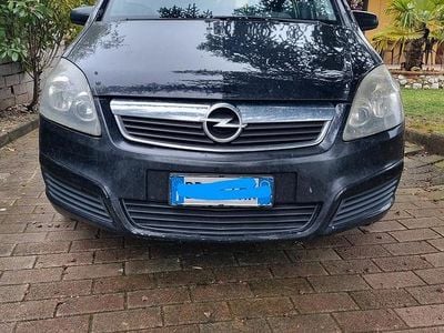 Usata Opel Zafira Enjoy 120 CV (88 kW) 2008 Nero Monovolume