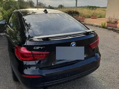 Usata BMW 318 Sport Line 150 CV (110 kW) 2017 Nero Berlina