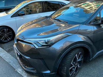 usata Toyota C-HR 2017