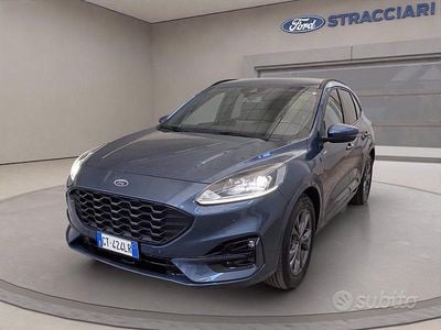 Usata Ford Kuga ST-Line 120 CV (88 kW) 2024 Blu metallizzato SUV