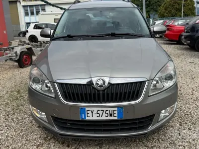 Occasion Skoda Roomster Ambition 90 PK (66 kW) 2015 Grijs MPV