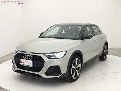 Usata Audi A1 Ambiente 116 CV (85 kW) 2024 Argento rugiada metallizzato SUV