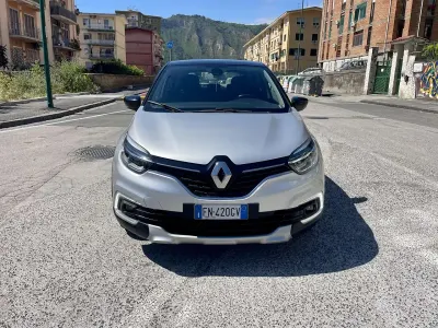 Usata Renault Captur Initiale Paris 110 CV (80 kW) 2018 Other SUV