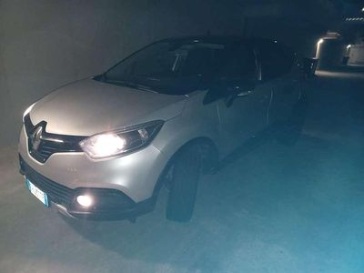 Usata Renault Captur 90 CV (66 kW) 2016 SUV
