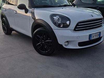 Usata Mini Cooper D Countryman Business 111 CV (81 kW) 2014 Bianco SUV
