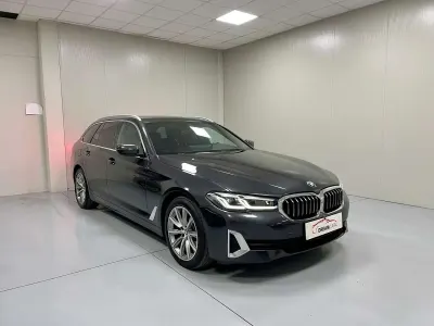 Usata BMW 518 Luxury Line 190 CV (139 kW) 2021 Grigio Station wagon