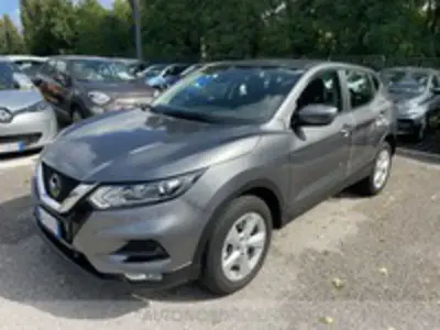Usata Nissan Qashqai Acenta 150 CV (110 kW) 2020 Grigio SUV