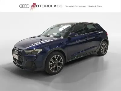 Usata Audi A1 Admired 110 CV (80 kW) 2023 Blu navarra metallizzato nero SUV