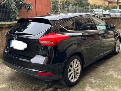 Usata Ford Focus Titanium 120 CV (88 kW) 2017 Nero Berlina