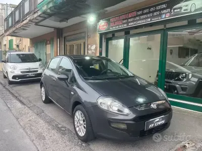 Usata Fiat Punto Evo Dynamic 77 CV (56 kW) 2011 Grigio Utilitaria