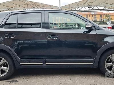 Usata Toyota Urban Cruiser Luxury 90 CV (66 kW) 2009 Nero Utilitaria