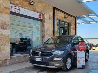 Usata VW T-Roc Style 110 CV (80 kW) 2021 Nero SUV