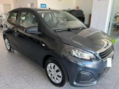 Usata Peugeot 108 Access 69 CV (50 kW) 2017 Grigio Berlina