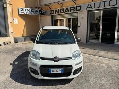 Usata Fiat Panda Lounge 95 CV (69 kW) 2018 Bianco Utilitaria