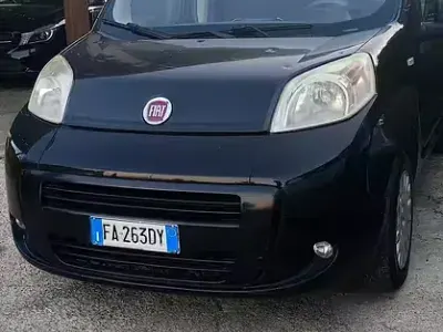Usata Fiat Qubo Trekking 80 CV (58 kW) 2015 Nero Monovolume