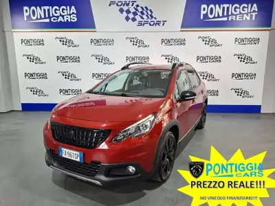 Usata Peugeot 2008 GT-line 102 CV (75 kW) 2019 Rosso ultimate SUV