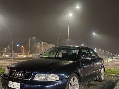 usata Audi A4 1.8 Business