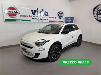 Nuova Fiat 600 La Prima 101 CV (74 kW) 2025 Bianco SUV